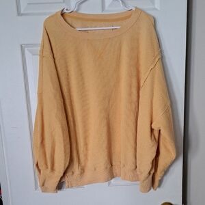 American Eagle Outfitters Women's Crew Neck Sweater in Soft Mustard